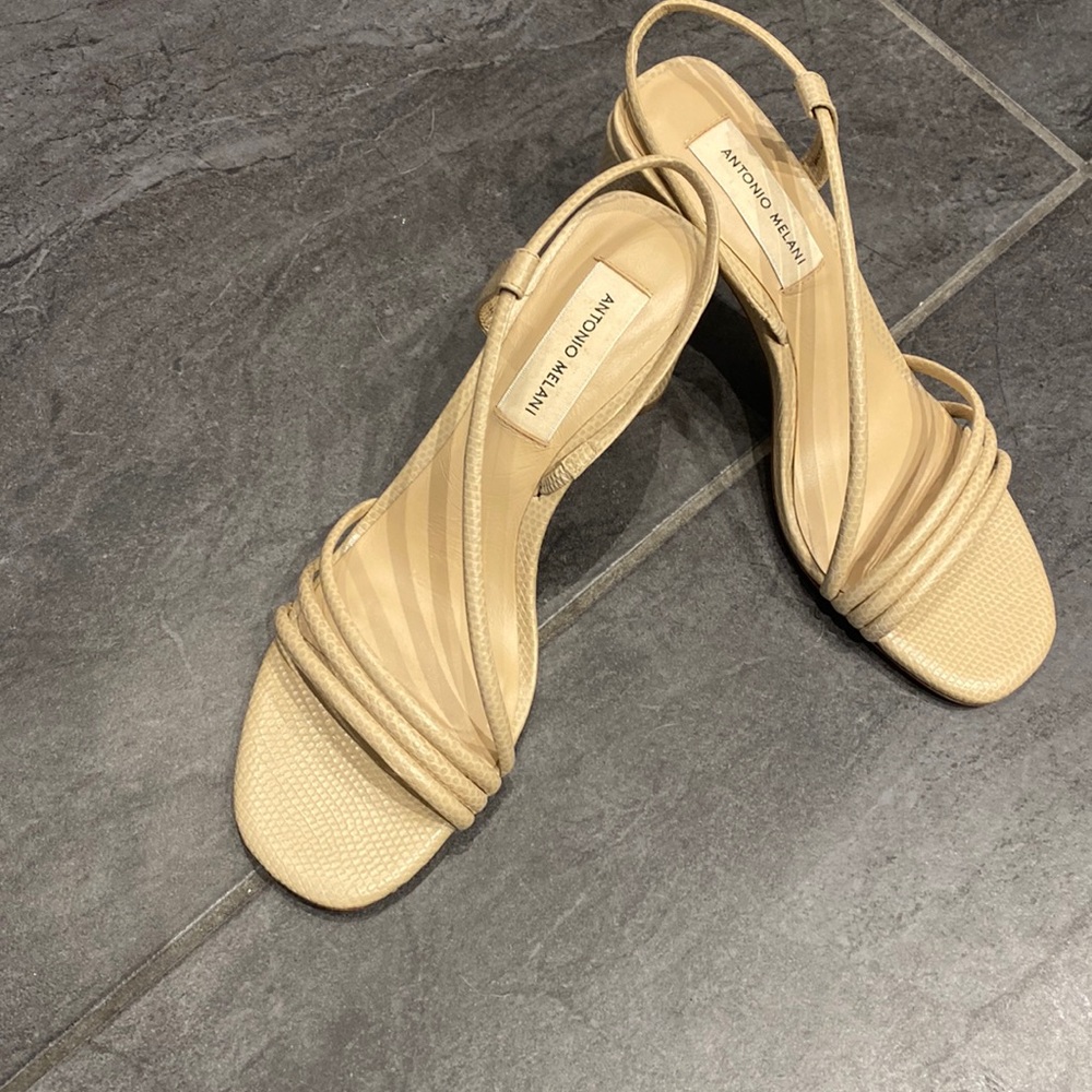 Antonio Melani shoes sz 6
